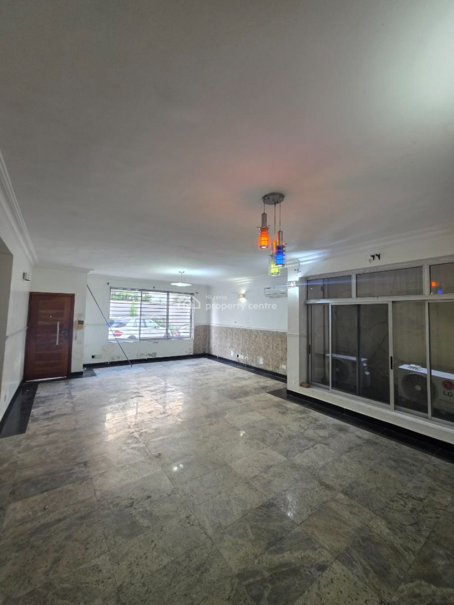 4 Bedrooms Terrace Duplex with Bq, Off Admiralty Way, Lekki Phase 1, Lekki, Lagos, Terraced Duplex for Rent