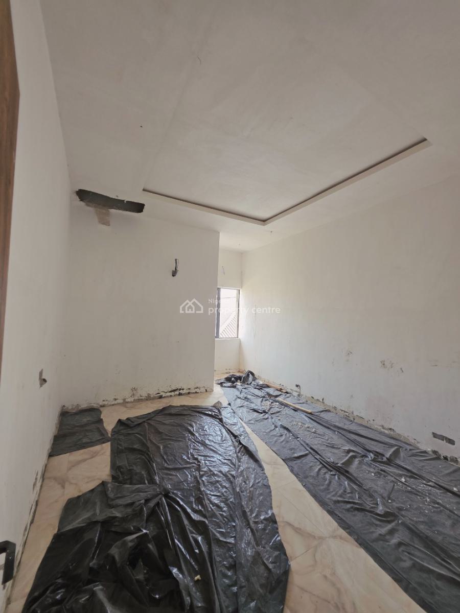 3 Bedrooms Penthouse with 2 Rooms Bq, Off Admiralty Road, Lekki Phase 1, Lekki, Lagos, Flat / Apartment for Sale