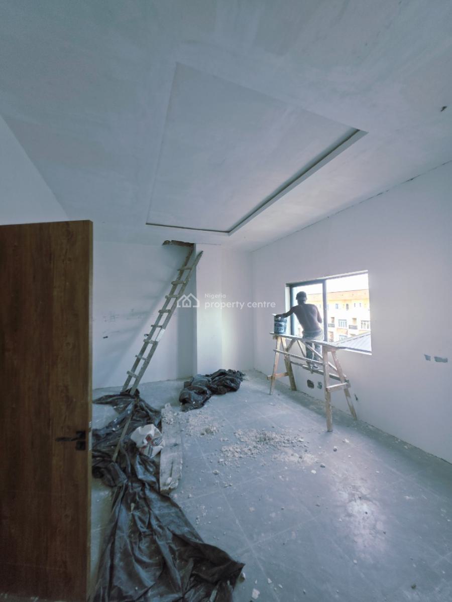 3 Bedrooms Penthouse with 2 Rooms Bq, Off Admiralty Road, Lekki Phase 1, Lekki, Lagos, Flat / Apartment for Sale