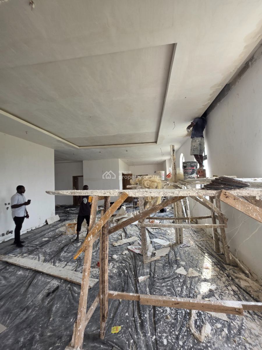 3 Bedrooms Penthouse with 2 Rooms Bq, Off Admiralty Road, Lekki Phase 1, Lekki, Lagos, Flat / Apartment for Sale