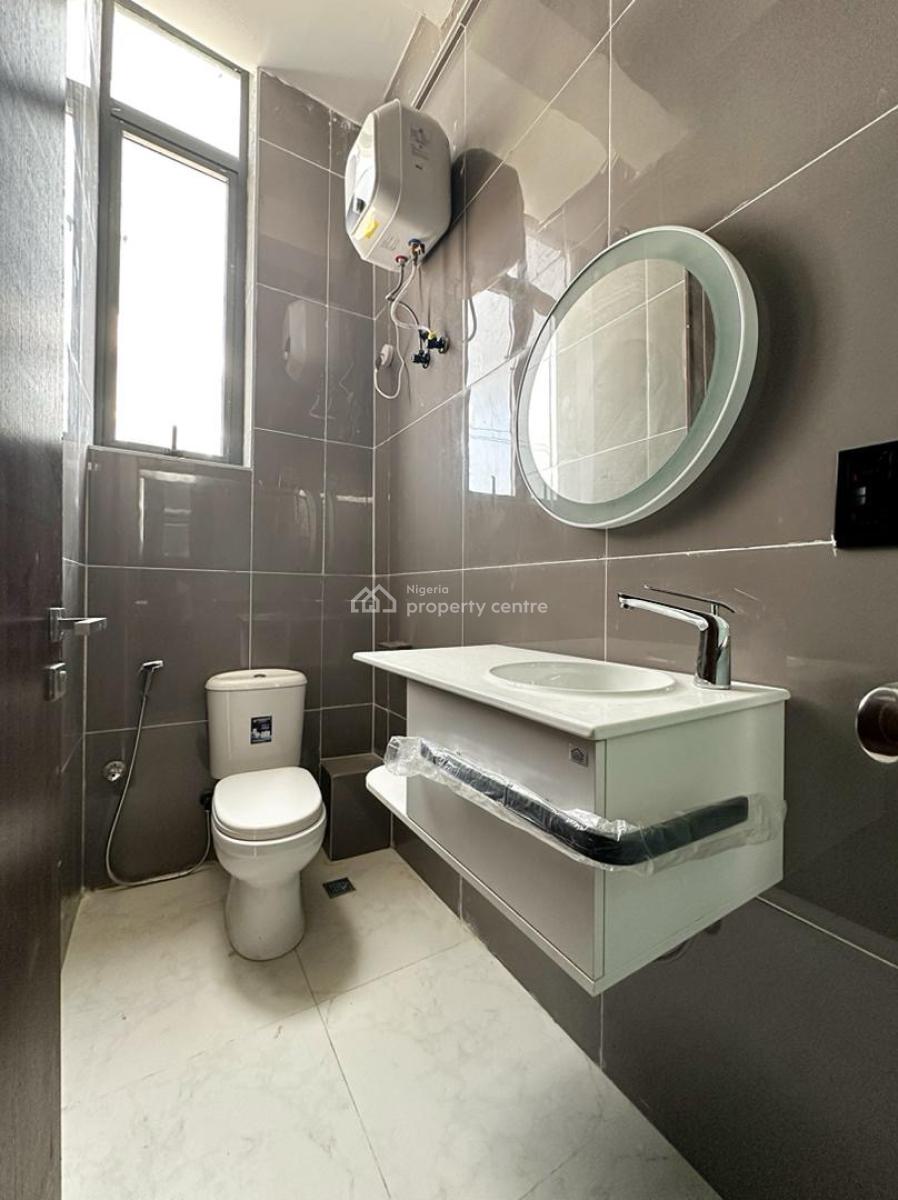 Luxury 2 Bedroom Apartment, Lekki Phase 1, Lekki, Lagos, Flat / Apartment for Sale