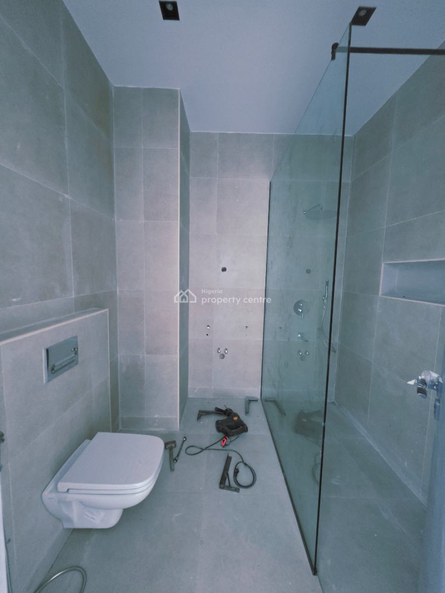 Brand-new 3bedrooms Flat with Bq, Off Admiralty Road, Lekki Phase 1, Lekki, Lagos, Flat / Apartment for Sale