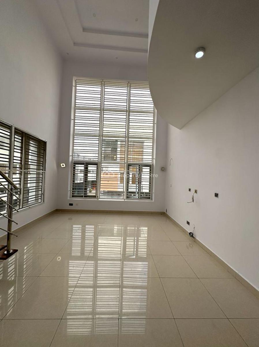 5 Bedroom Semi-detached, Osapa, Lekki, Lagos, Semi-detached Duplex for Sale