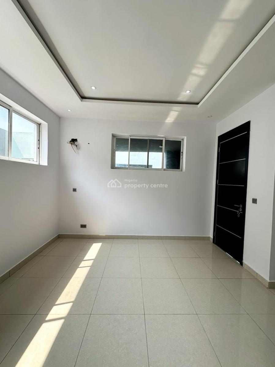 5 Bedroom Semi-detached, Osapa, Lekki, Lagos, Semi-detached Duplex for Sale