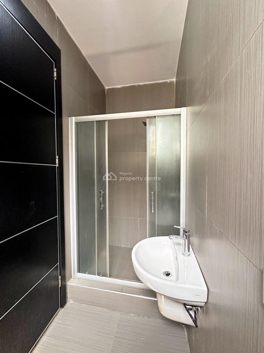 5 Bedroom Semi-detached, Osapa, Lekki, Lagos, Semi-detached Duplex for Sale