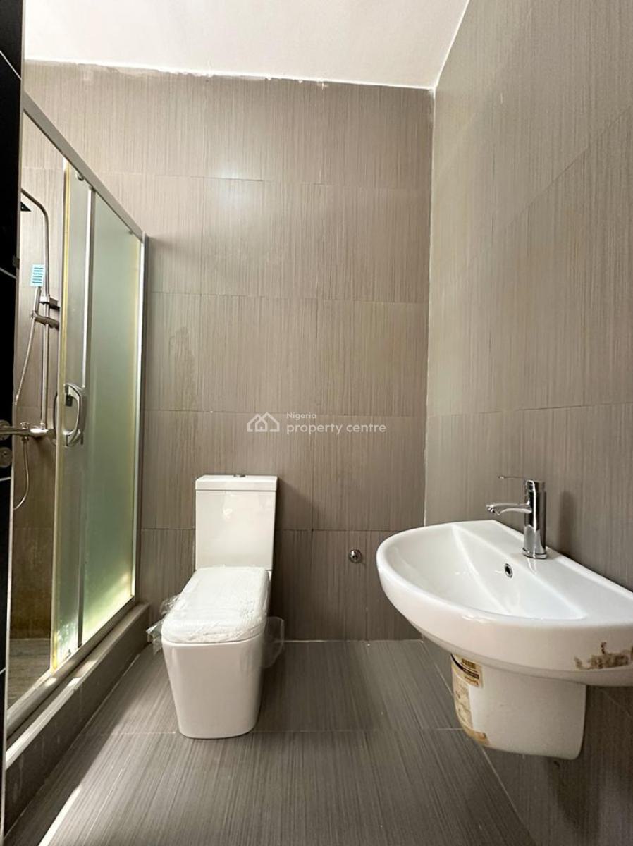 5 Bedroom Semi-detached, Osapa, Lekki, Lagos, Semi-detached Duplex for Sale