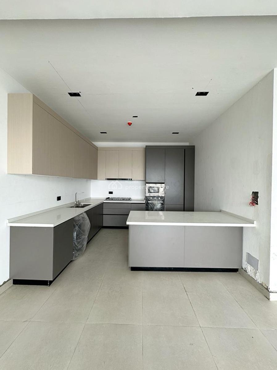 Luxury 3 Bedroom Apartment, Lekki Phase 1, Lekki, Lagos, Flat / Apartment for Sale