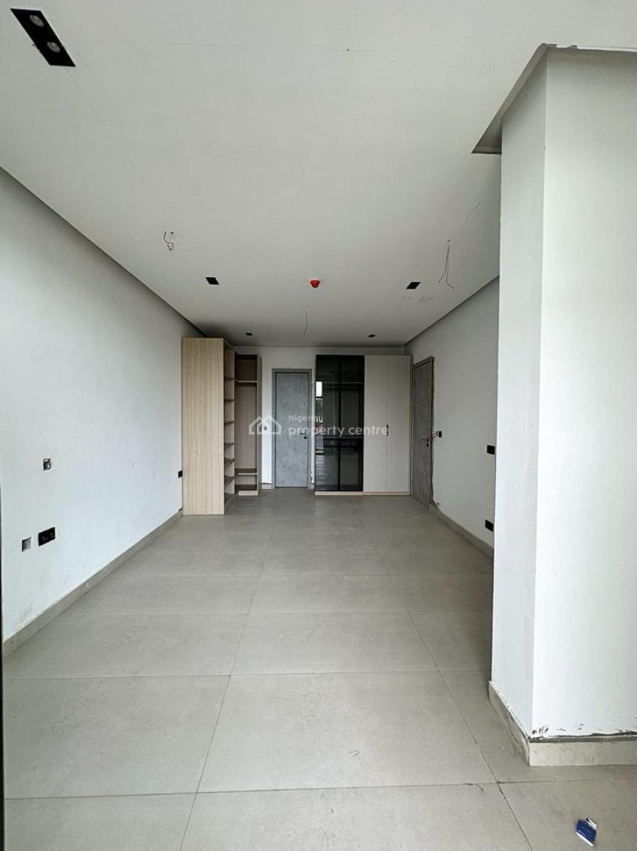 Luxury 3 Bedroom Apartment, Lekki Phase 1, Lekki, Lagos, Flat / Apartment for Sale