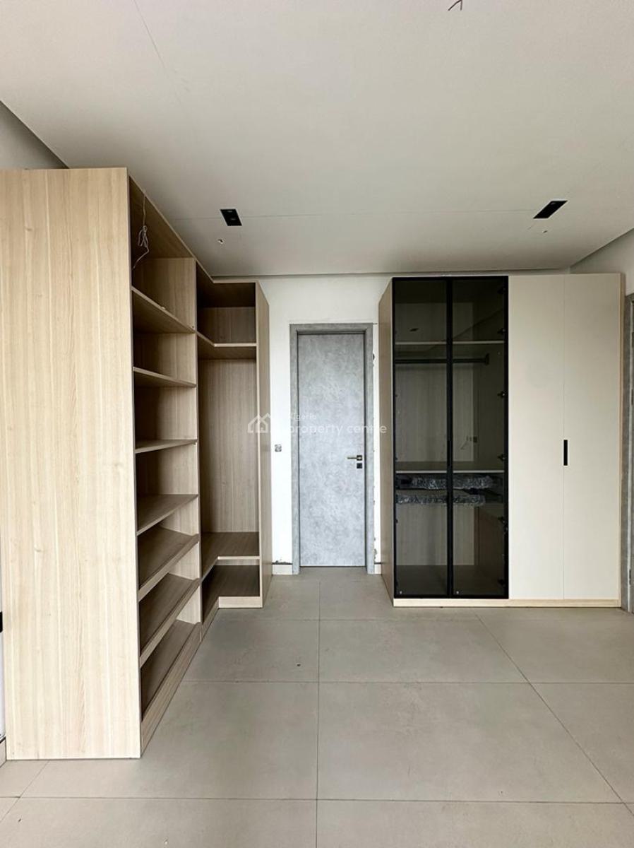 Luxury 3 Bedroom Apartment, Lekki Phase 1, Lekki, Lagos, Flat / Apartment for Sale