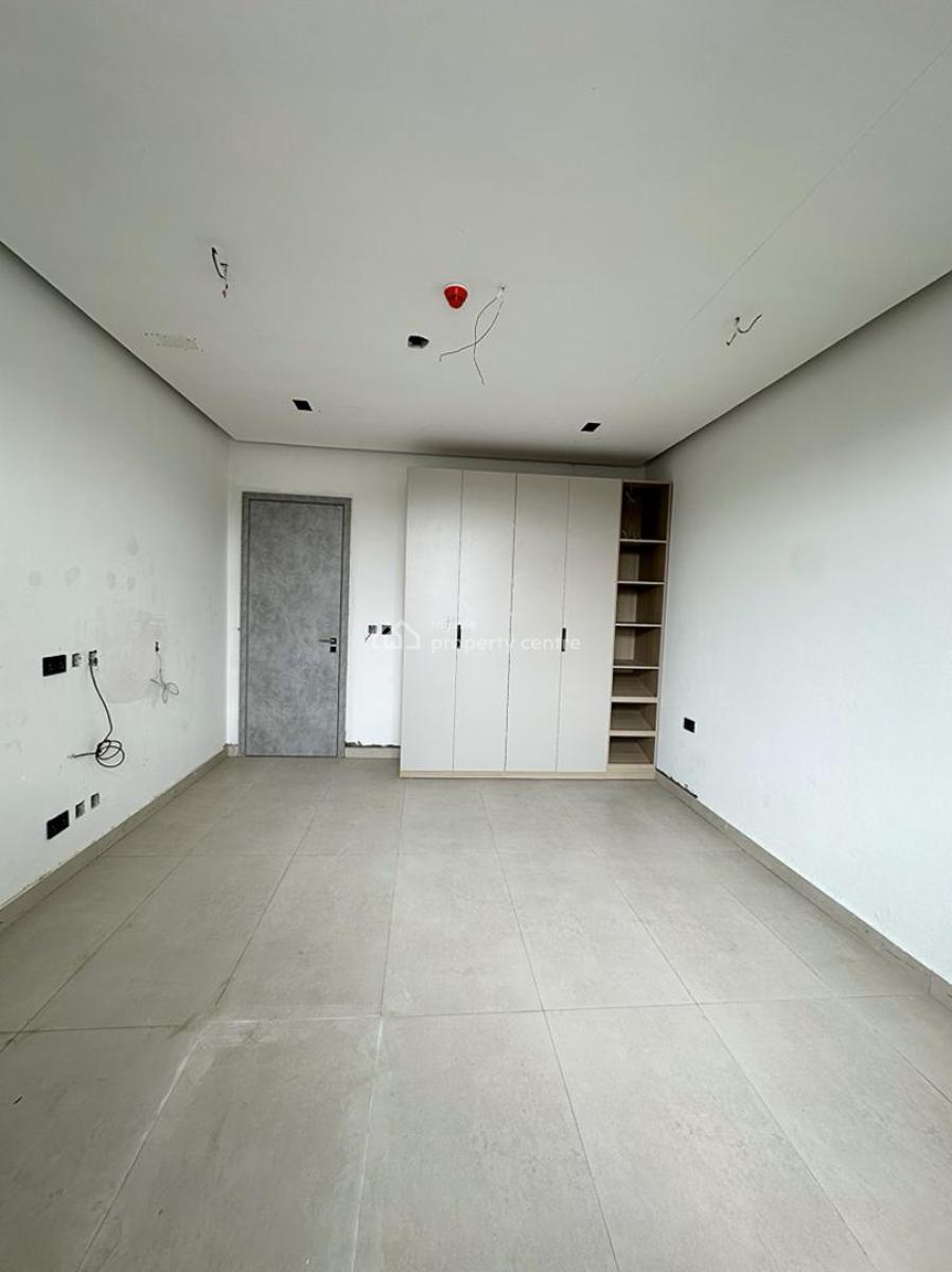 Luxury 3 Bedroom Apartment, Lekki Phase 1, Lekki, Lagos, Flat / Apartment for Sale