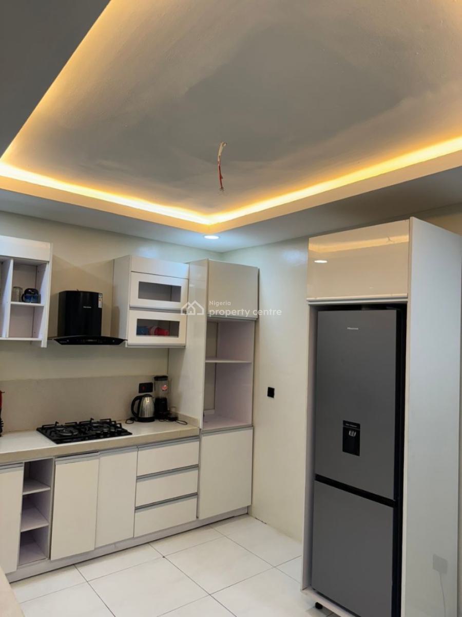 Brownstone Luxe -- 2-bed Luxury Apartment, Brownstone E Brownstone Lux, Lekki Phase 1, Lekki, Lagos, Flat / Apartment Short Let