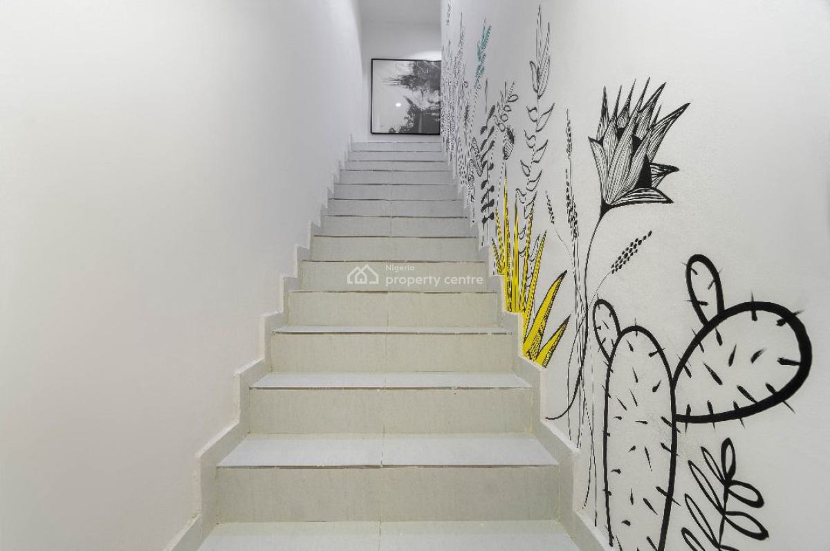 Luxury 2-bedroom Apartment with Pool, Snooker & Gym, Lekki Phase 1, Lekki, Lagos, House Short Let