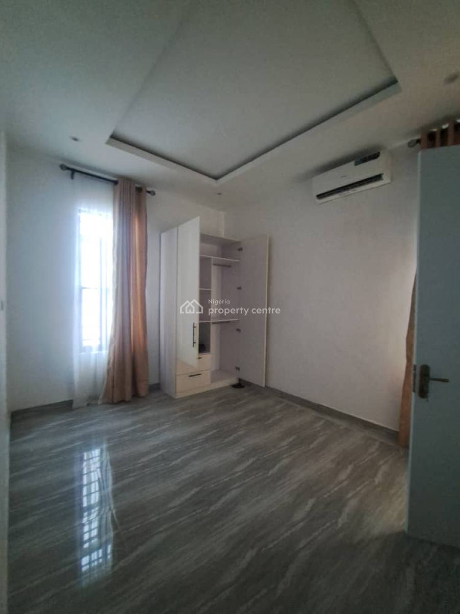 Luxury Semi-detached Duplex with a Bq, Ologolo, Lekki, Lagos, Semi-detached Duplex for Rent