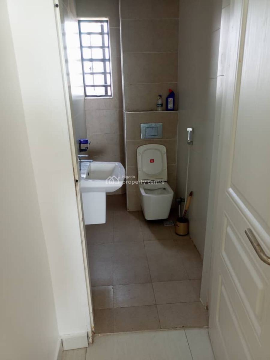 Luxury 3 Bedroom Apartment, Ologolo, Lekki, Lagos, Flat / Apartment for Rent