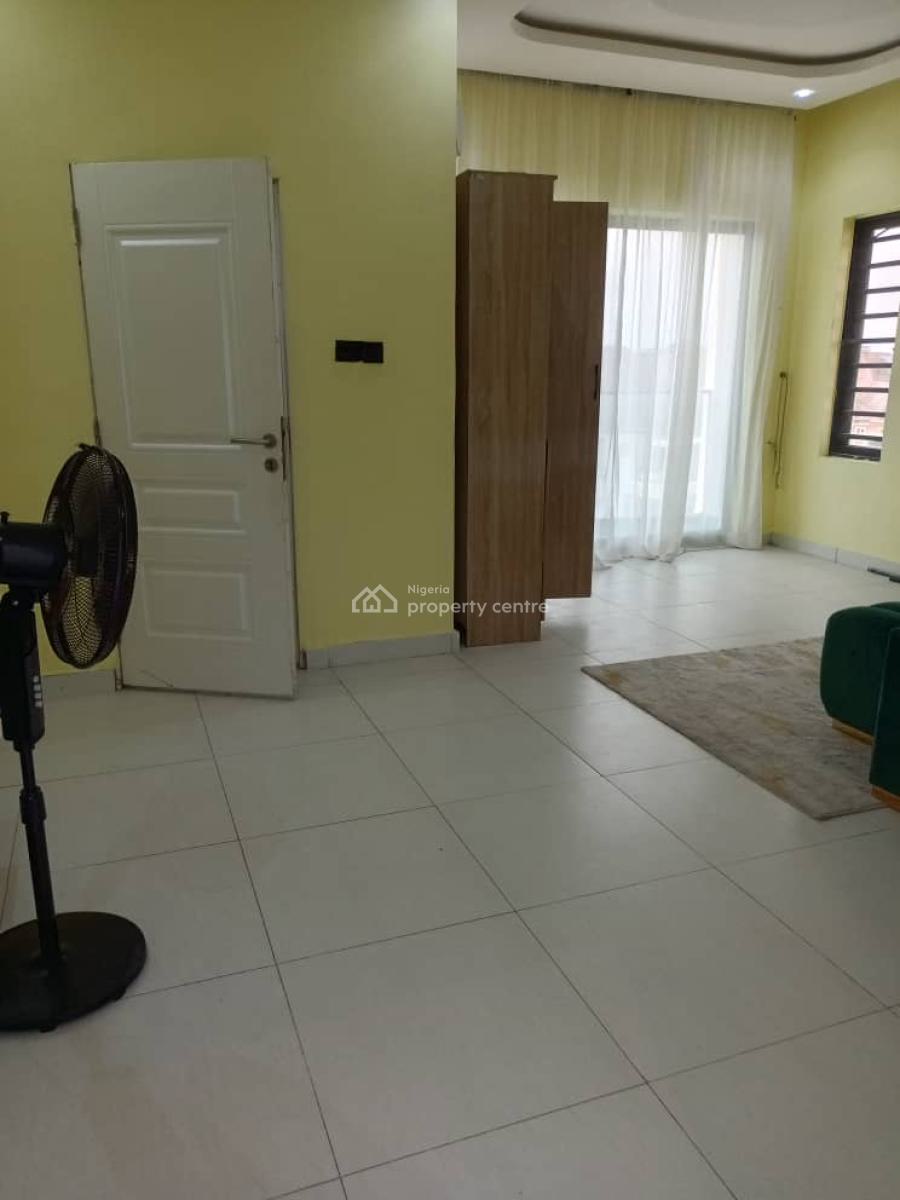 Luxury 3 Bedroom Apartment, Ologolo, Lekki, Lagos, Flat / Apartment for Rent