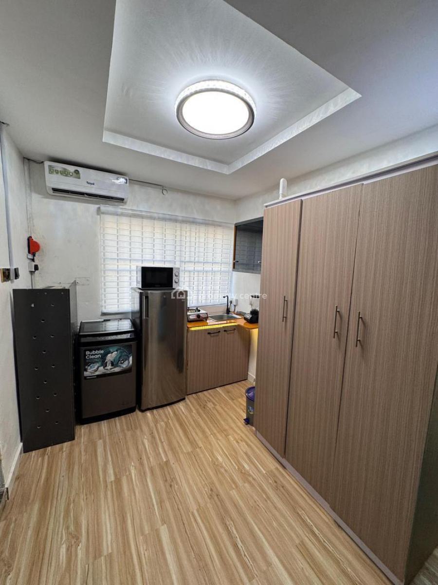 Lovely Studio Apartment, Lekki Phase 1, Lekki, Lagos, Self Contain (single Rooms) Short Let