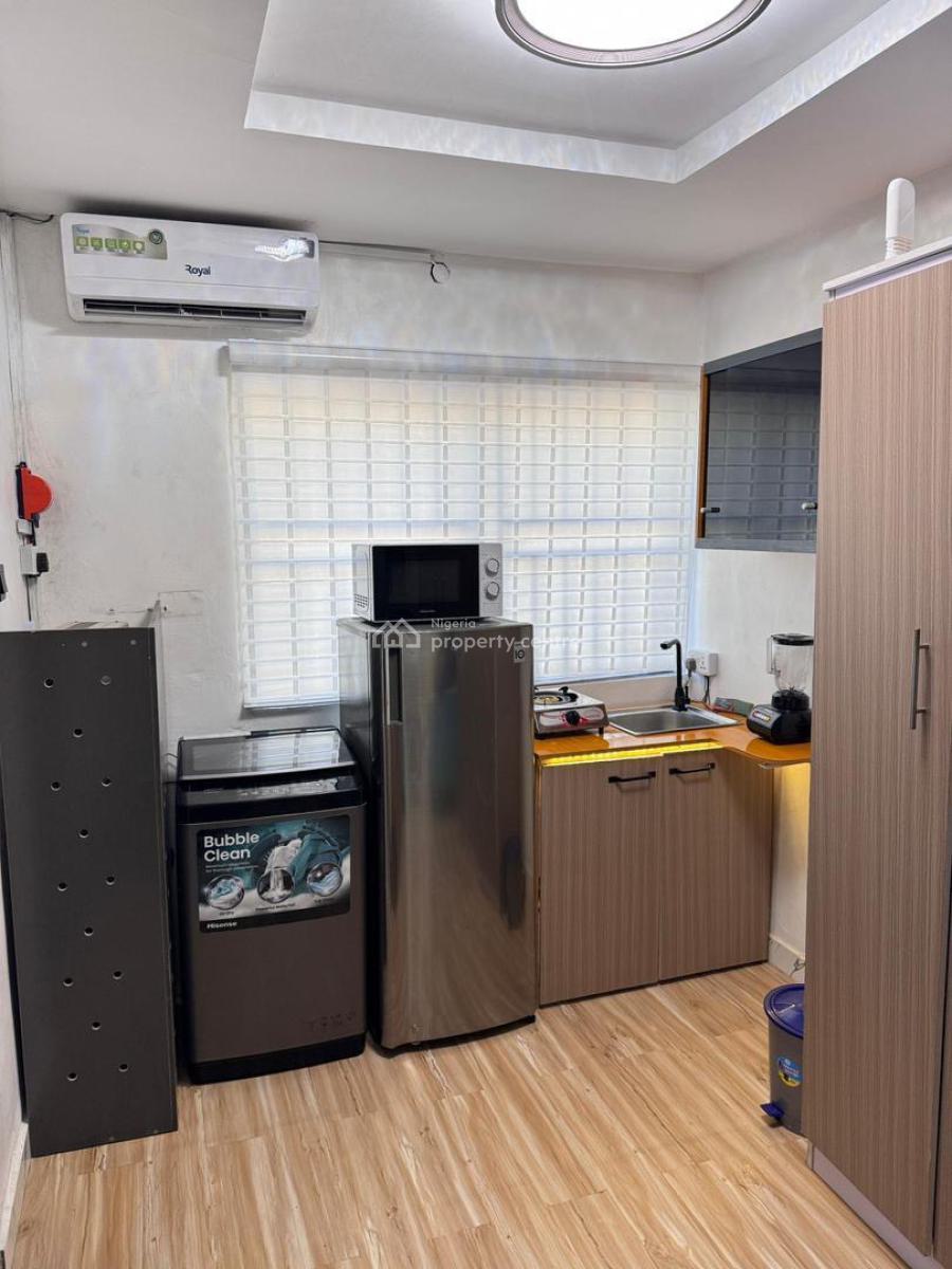 Lovely Studio Apartment, Lekki Phase 1, Lekki, Lagos, Self Contain (single Rooms) Short Let