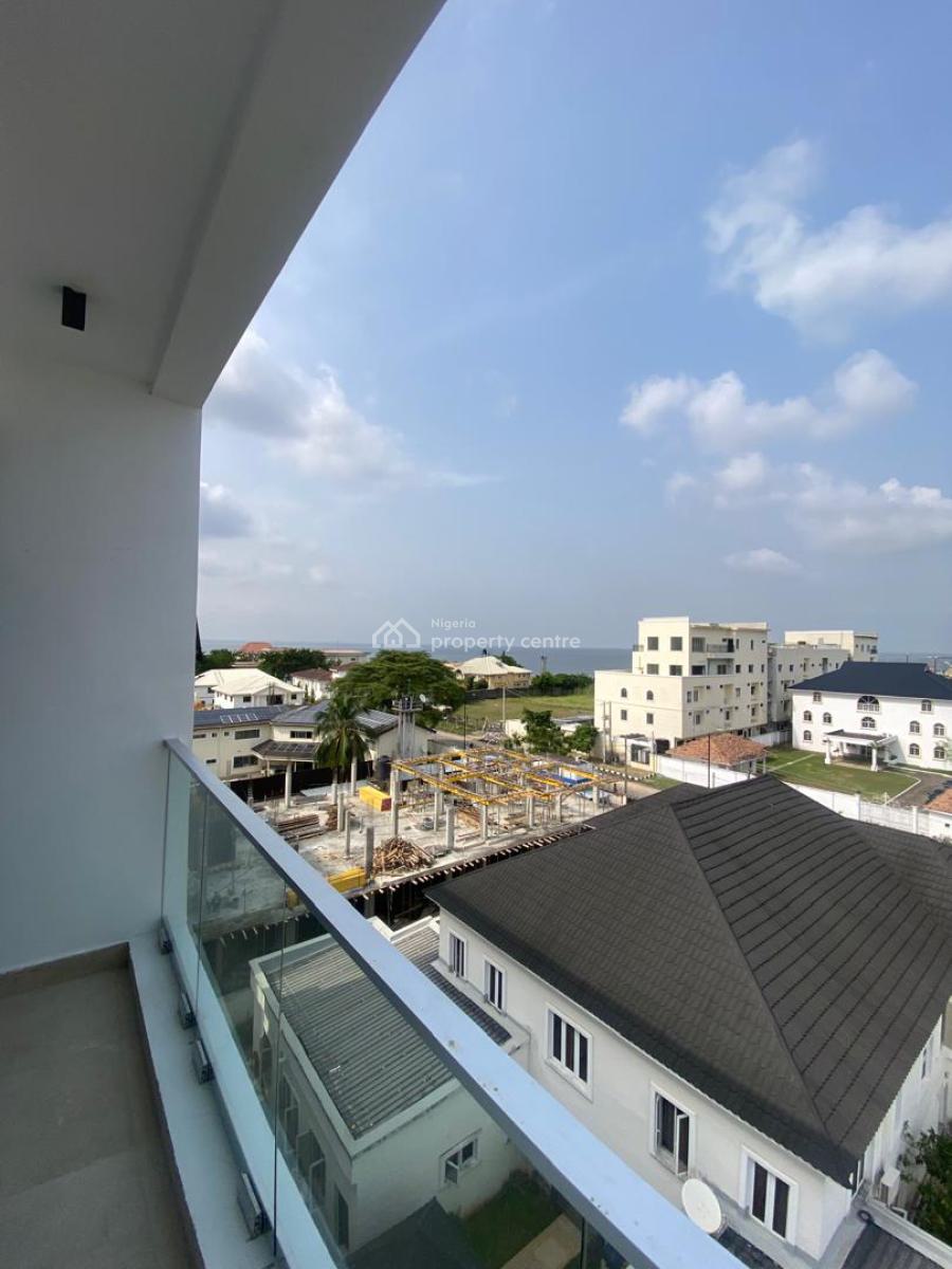Water-view 2 Bedrooms Apartment, with Rooftop Swimming Pool and Gym, Lekki Phase 1, Lekki, Lagos, Flat / Apartment for Sale