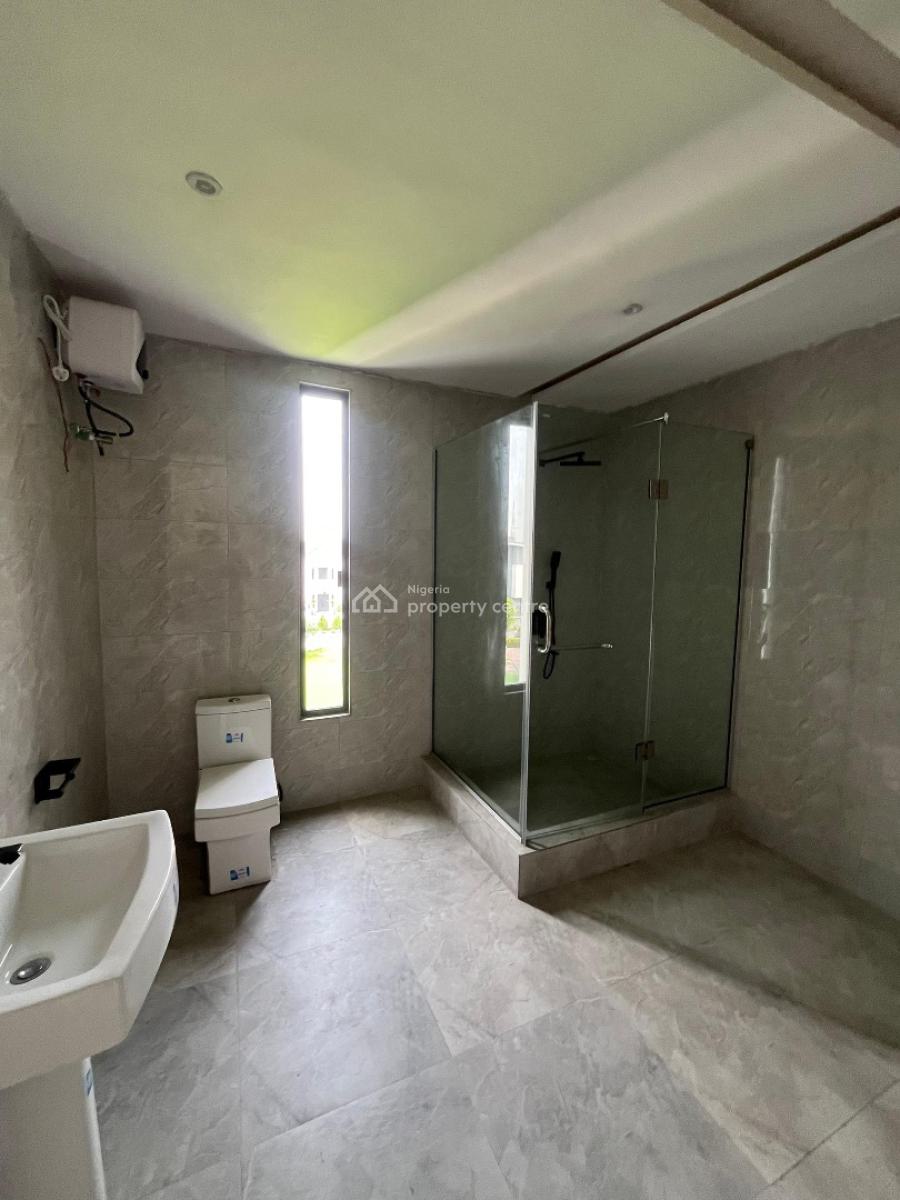 4 Bedrooms  Semi Detached Duplex, Vgc, Vgc, Lekki, Lagos, Semi-detached Duplex for Sale