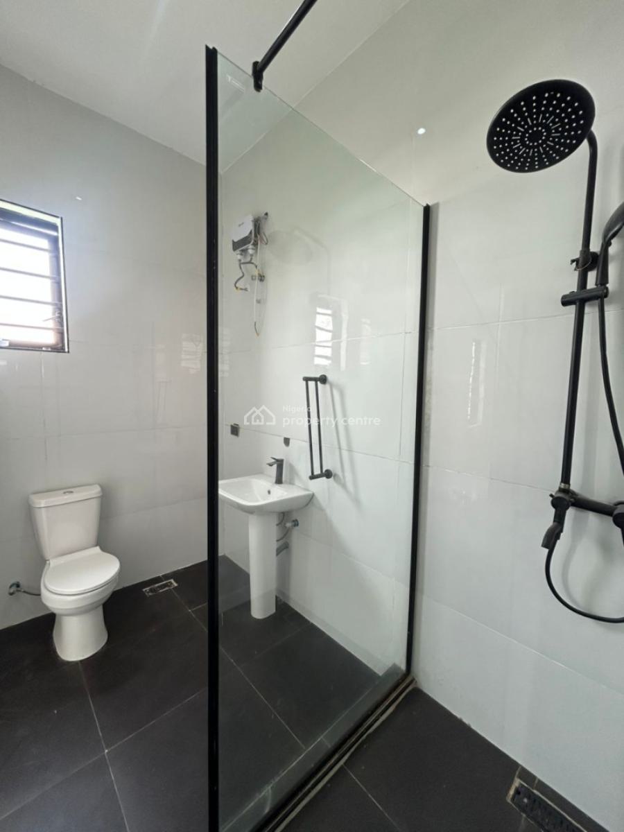 5 Bedrooms Fully Detached Duplex with Bq, Lekki, Lagos, Detached Duplex for Sale