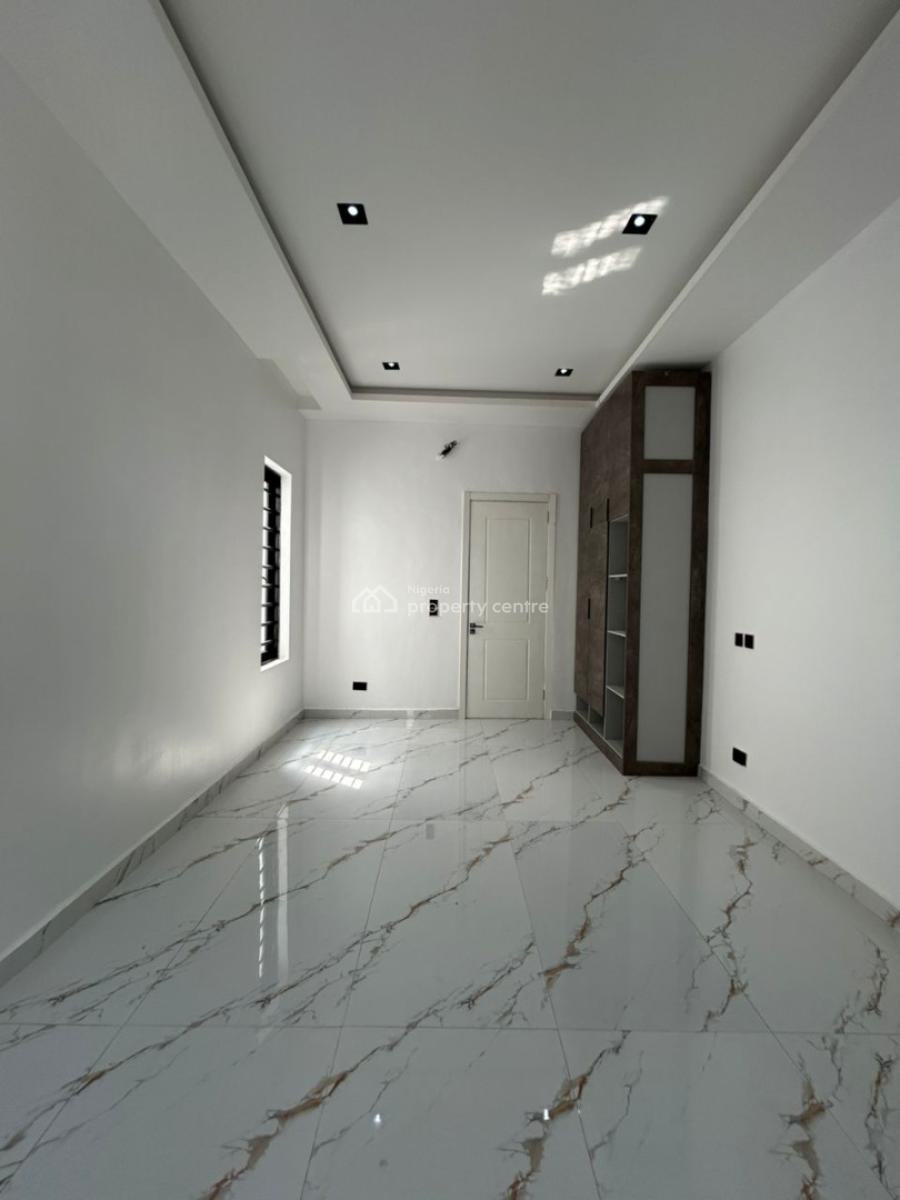 5 Bedrooms Fully Detached Duplex with Bq, Lekki, Lagos, Detached Duplex for Sale