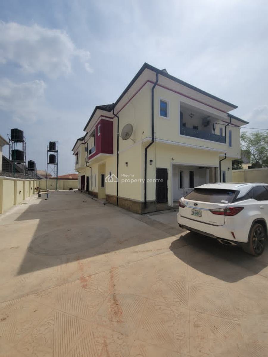 Lovely 2 Bedrooms Flat, Isokan Estate, Akobo Ojurin, Ibadan, Oyo, Flat / Apartment for Rent