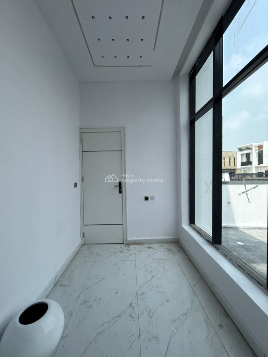 5 Bedrooms Fully Detached Duplex with Bq, Lekki, Lagos, Detached Duplex for Sale