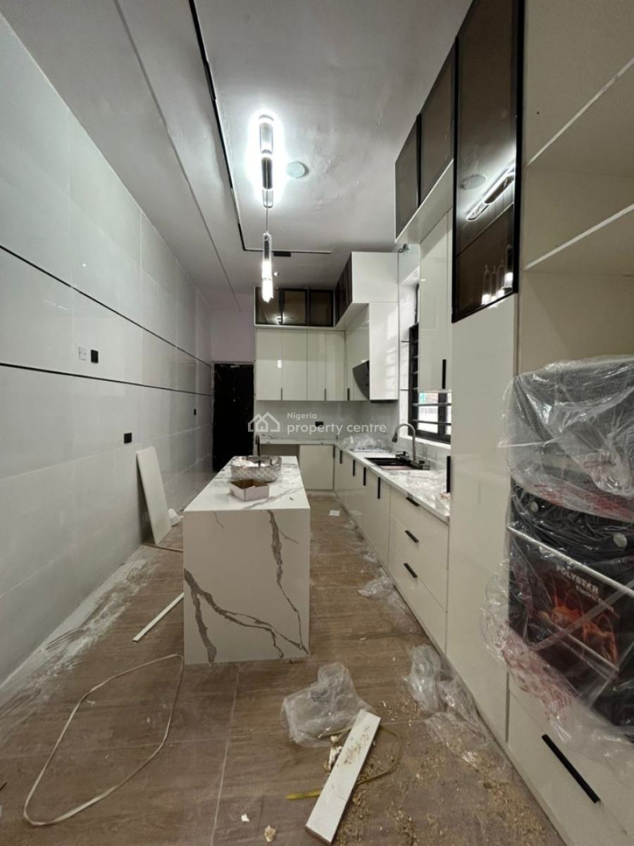 5 Bedrooms Fully Detached Duplex with Bq, Lekki, Lagos, Detached Duplex for Sale