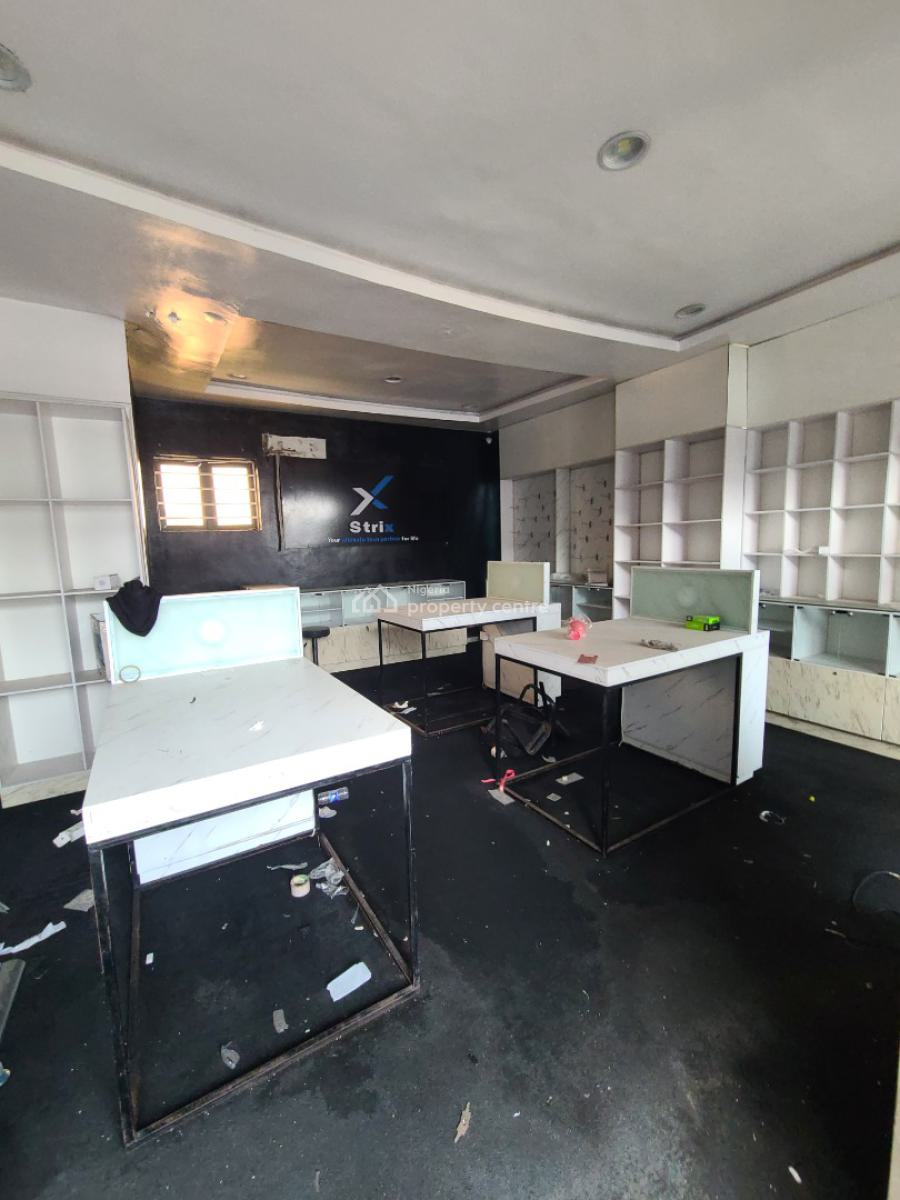 Commercial Shop/office Space, Igbo Efon, Lekki, Lagos, Plaza / Complex / Mall for Rent