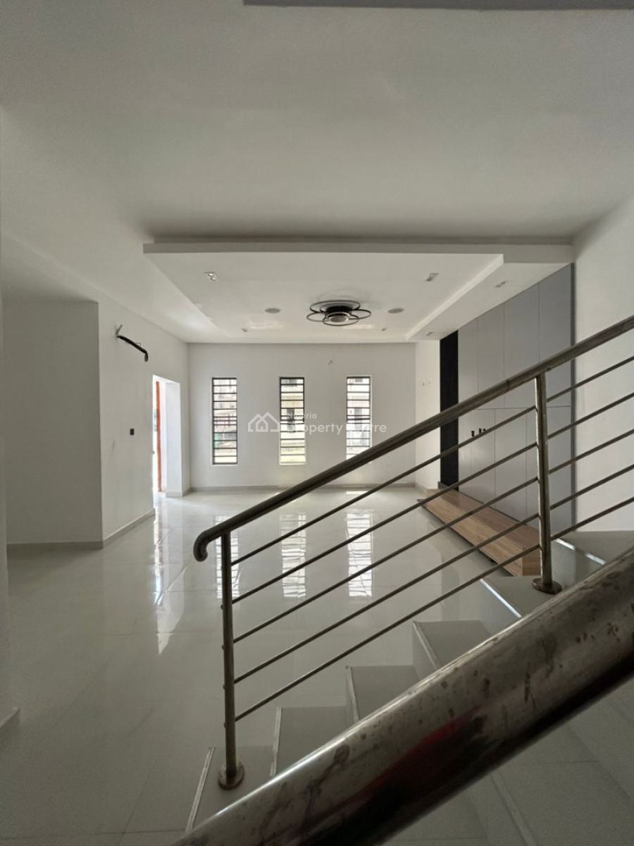 4 Bedrooms Semi-detached Duplex, Lekki, Lagos, Semi-detached Duplex for Sale