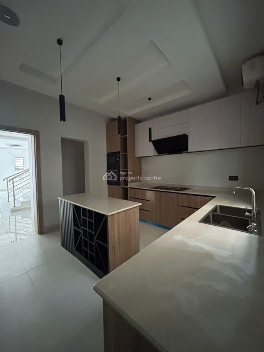 4 Bedrooms Semi-detached Duplex, Lekki, Lagos, Semi-detached Duplex for Sale