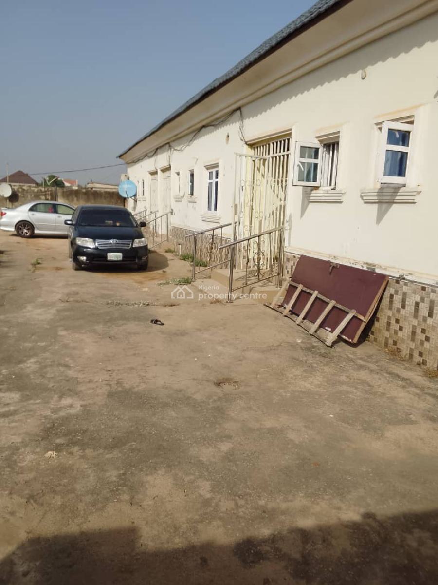 Smart 2 Bedrooms Apartment, Behind Dunamis Glory Dome, Lugbe District, Abuja, Flat / Apartment for Rent