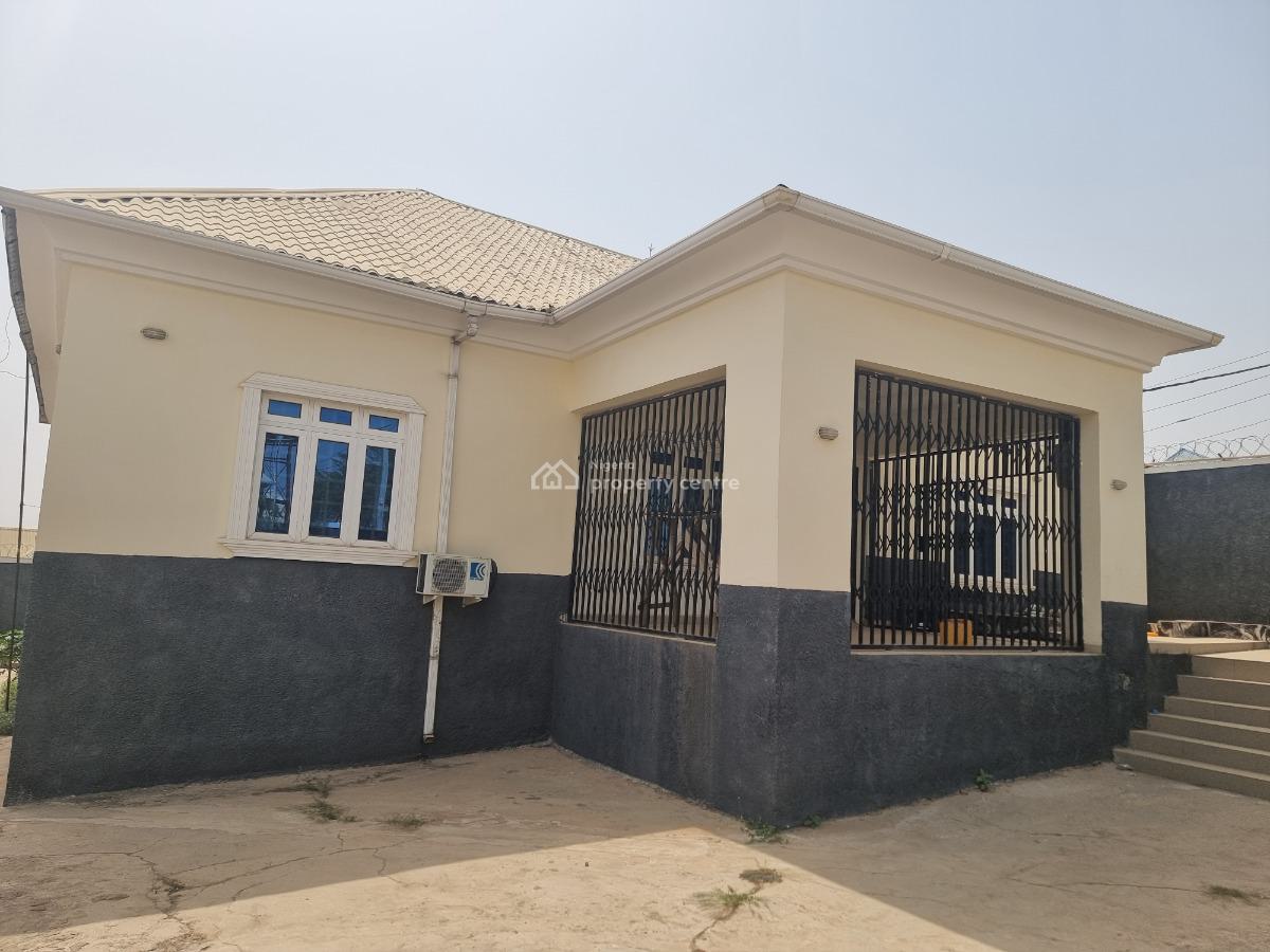 Standard 3 Bedroom Bungalow, Lexim 11, Pyakasa, Lugbe District, Abuja, Detached Bungalow for Rent