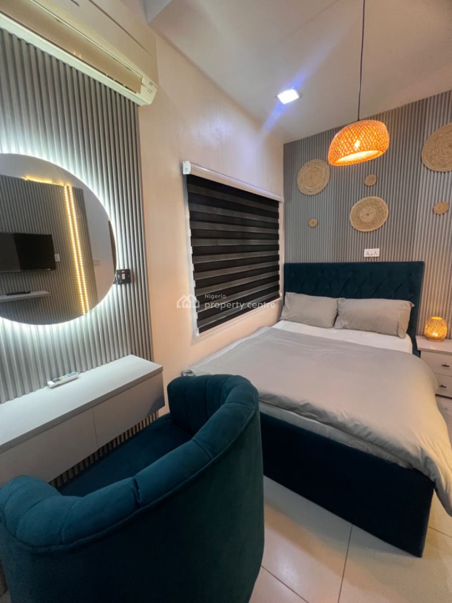 Yummy Cozy 1 Bedroom Apartment with Swimming Pool & Tennis Court, Old Ikoyi, Ikoyi, Lagos, Flat / Apartment Short Let