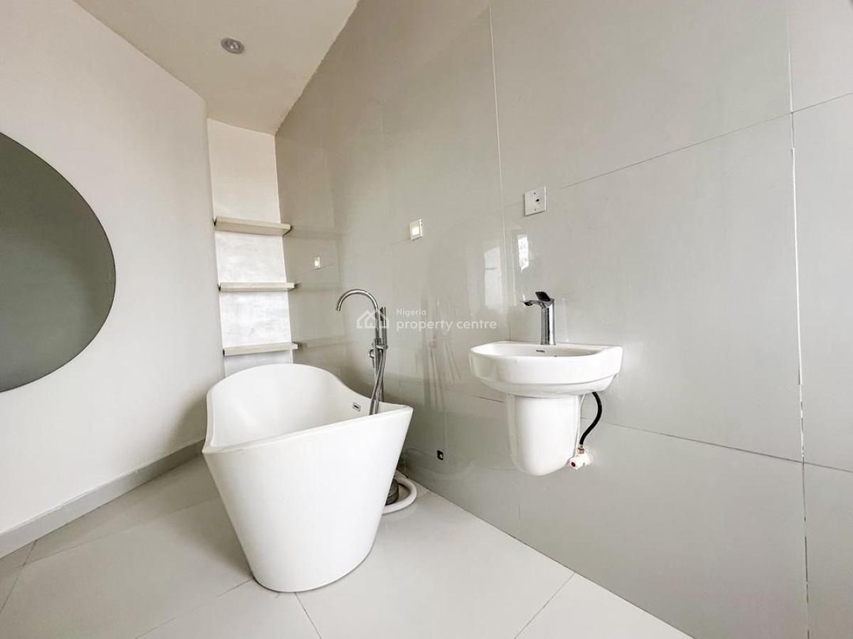 Fully Furnished 3 Bedroom Penthouse with Pool & Guaranteed 24hrs Light, Lekki Phase 1, Lekki, Lagos, House for Rent