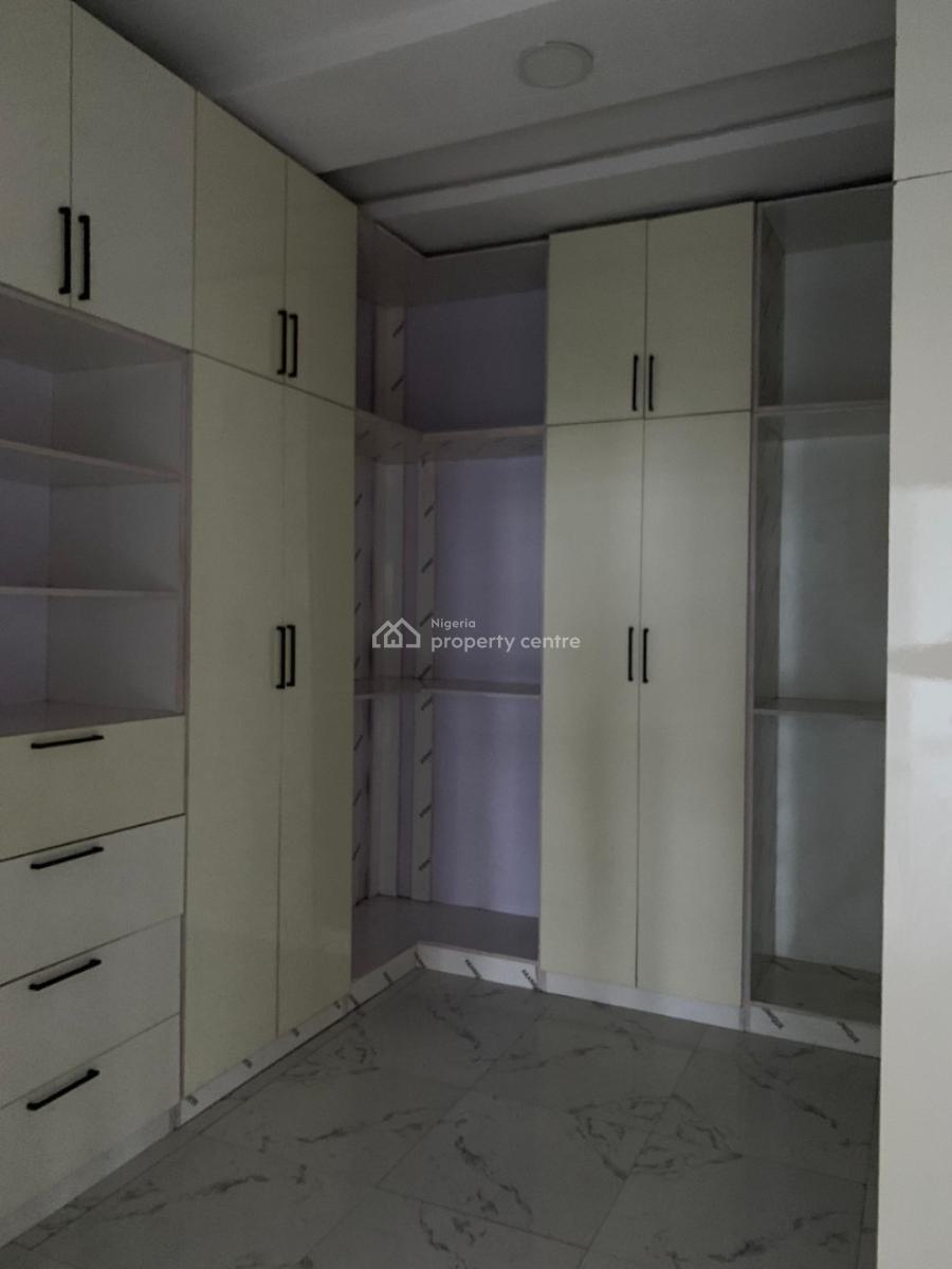 Luxury 5-bedroom Fully  Detached Duplex with Pool & Bq., Ajah, Lagos, Detached Duplex for Sale