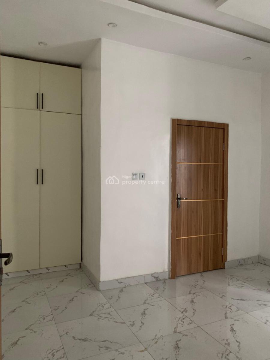 Luxury 5-bedroom Fully  Detached Duplex with Pool & Bq., Ajah, Lagos, Detached Duplex for Sale