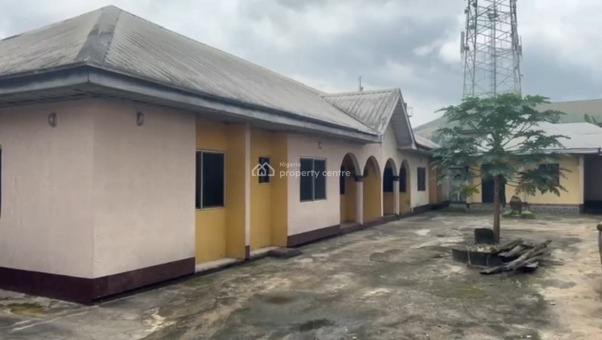 Mini Estate of 8 Units of 3 Bedroom Flats and 1 Bedroom Flat, Rumuokwurusi Off Elimgbu Palace Road, Rumuokwurusi, Port Harcourt, Rivers, Flat / Apartment for Sale
