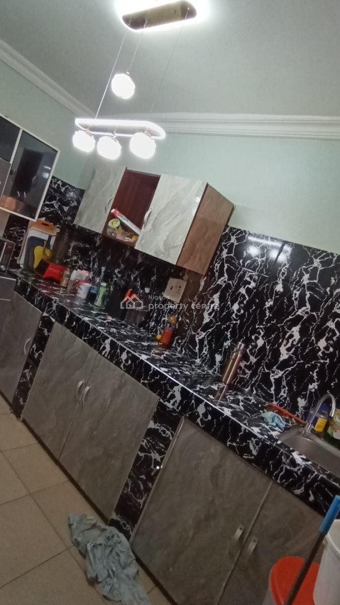 Standard 2 Bedroom Flat Pop Ceiling 3 Toilet 9ice Kitchen with Cabinet, Itele, Ado-odo/ota, Ogun, Flat / Apartment for Rent