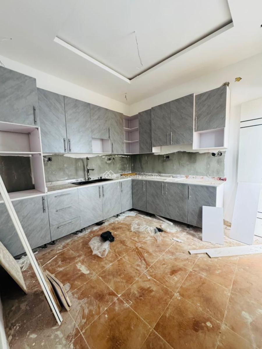 Lovely Built 4‑bedroom Detached Duplex with Bq, Gra, Ogudu, Lagos, Detached Duplex for Sale