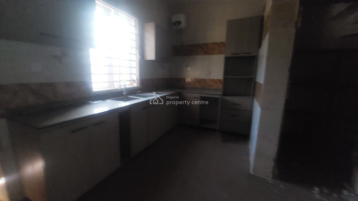 Newly Finished 4 Bedroom Terrace Duplex with Bq, Guzape District, Abuja, Terraced Duplex for Rent