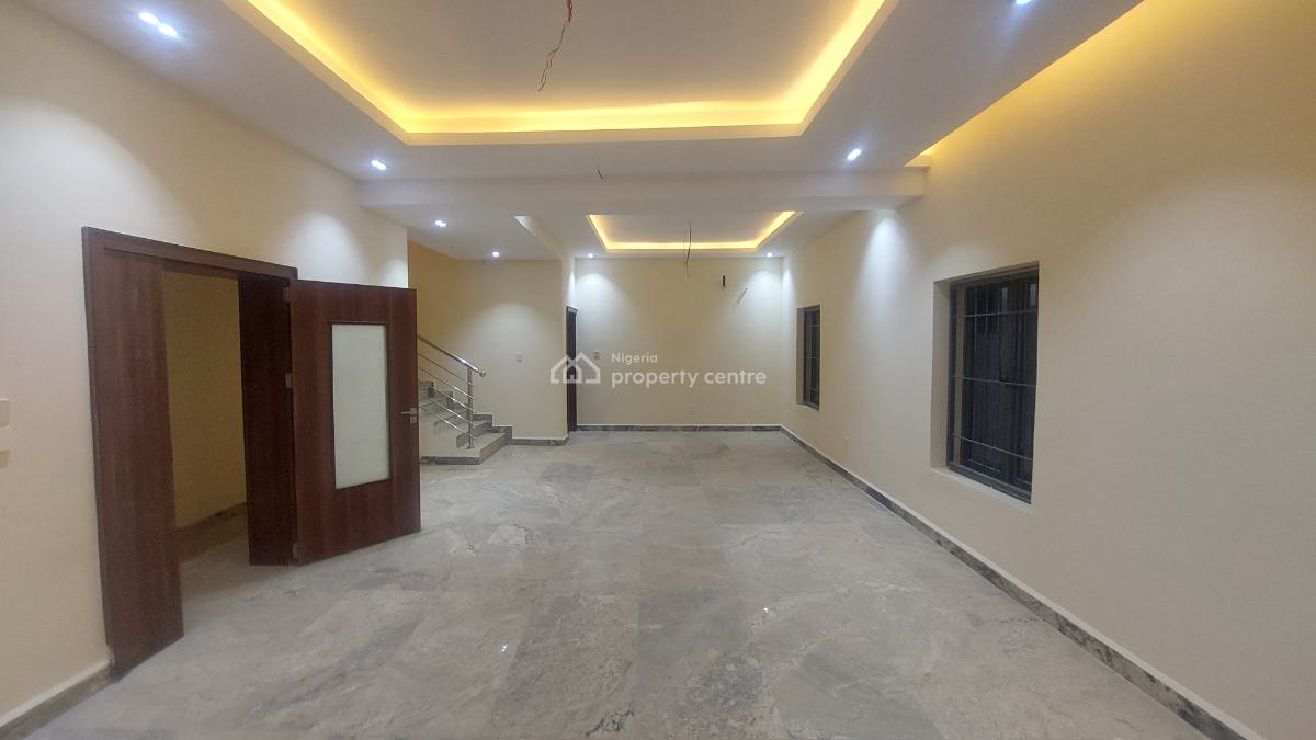 Newly Finished 5 Bedroom Serviced Terrace Duplex with Bq, Guzape District, Abuja, Terraced Duplex for Rent