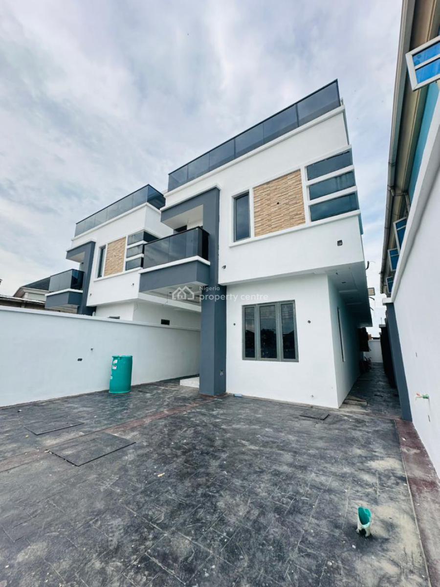Spaciously Built 4‑bedroom Fully Detached Duplex with Bq, Magodo, Lagos, Detached Duplex for Sale