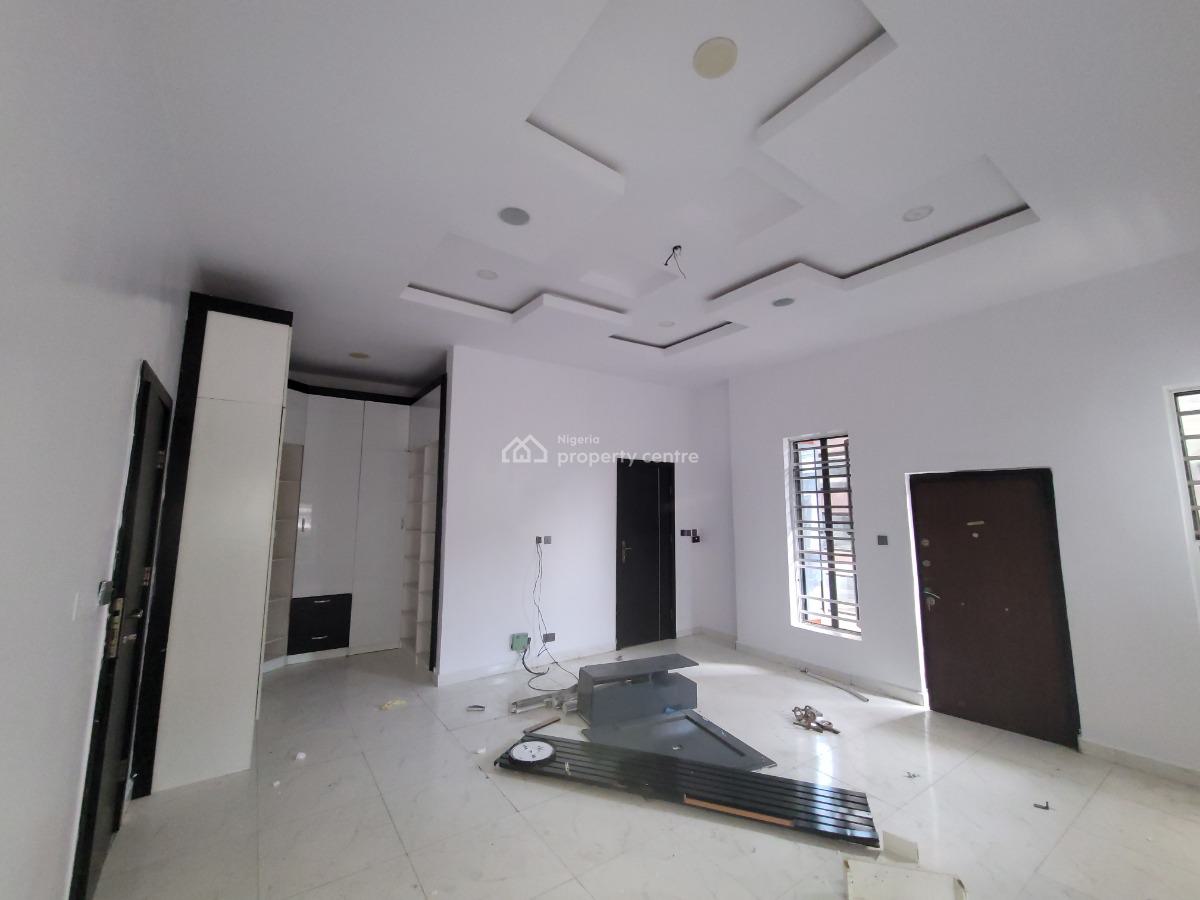 Luxury 4 Bedroom Semi-detached House with Bq, Admiral Gabriel Okoi Street, Ikate, Lekki, Lagos, Semi-detached Duplex for Sale