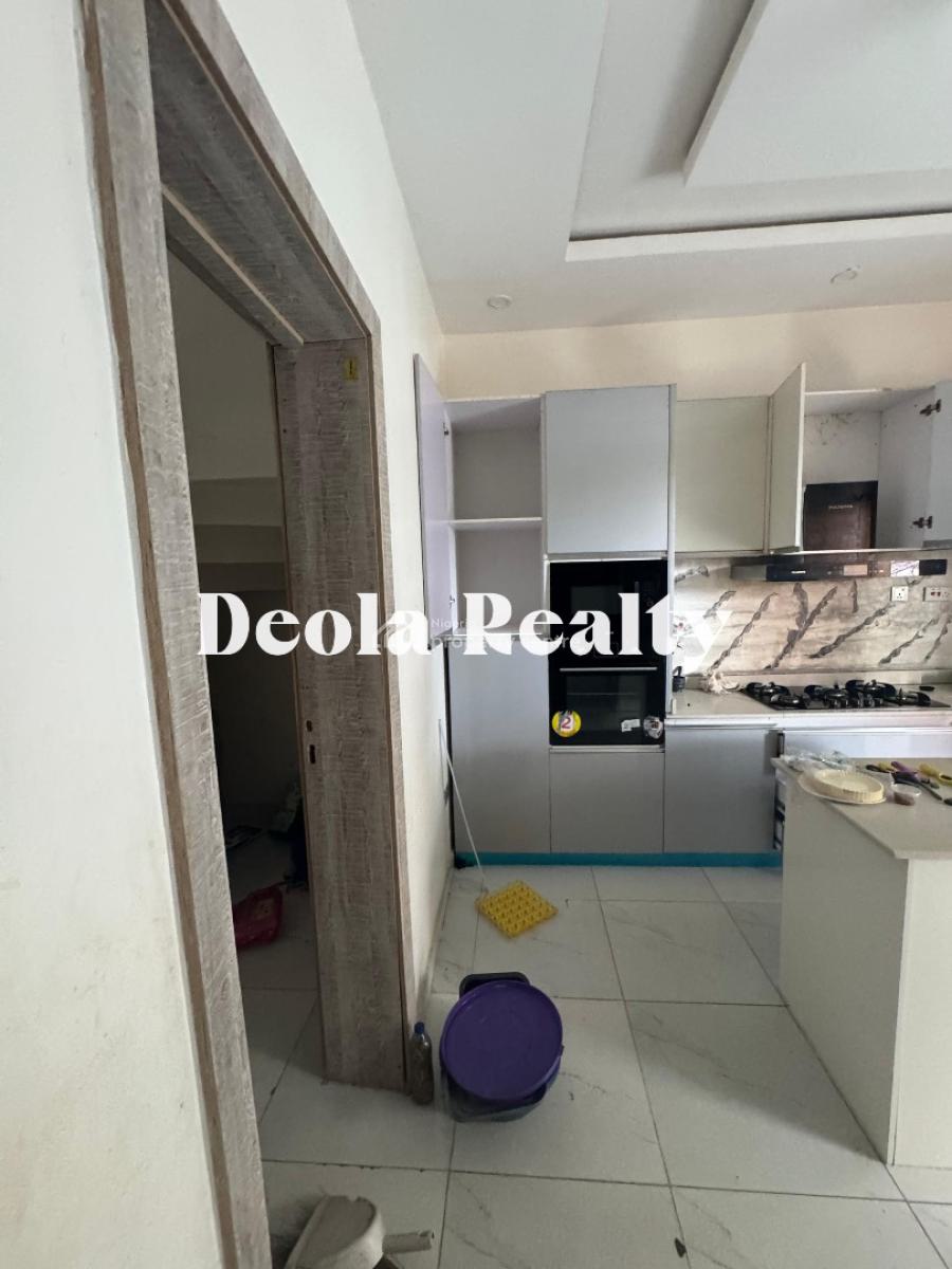 a Very Nice and Spacious 4 Bedroom Semi Detached Duplex, Off Spg Road, Ologolo, Lekki, Lagos, Semi-detached Duplex for Rent