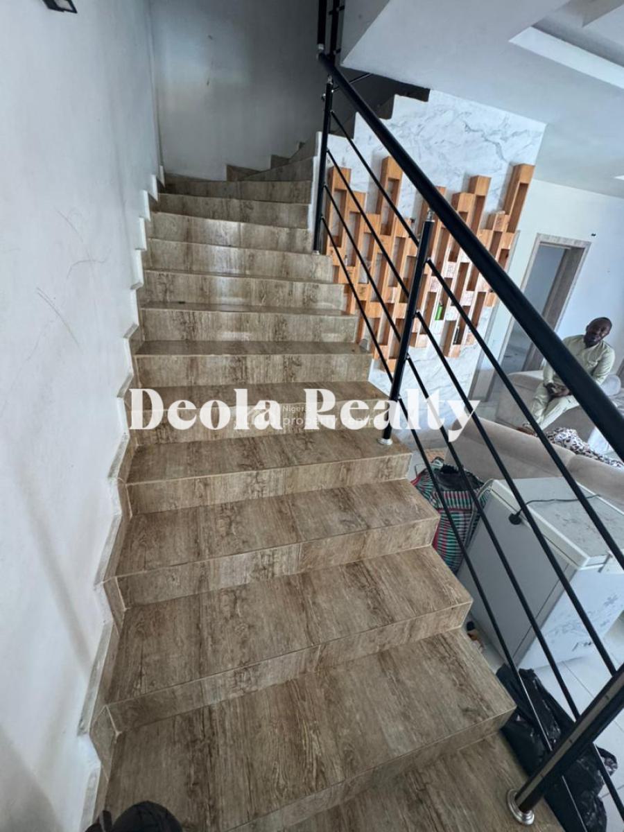 a Very Nice and Spacious 4 Bedroom Semi Detached Duplex, Off Spg Road, Ologolo, Lekki, Lagos, Semi-detached Duplex for Rent