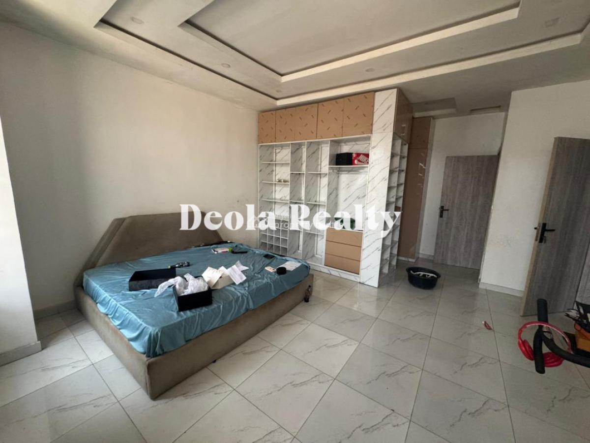 a Very Nice and Spacious 4 Bedroom Semi Detached Duplex, Off Spg Road, Ologolo, Lekki, Lagos, Semi-detached Duplex for Rent