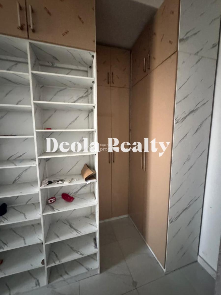 a Very Nice and Spacious 4 Bedroom Semi Detached Duplex, Off Spg Road, Ologolo, Lekki, Lagos, Semi-detached Duplex for Rent