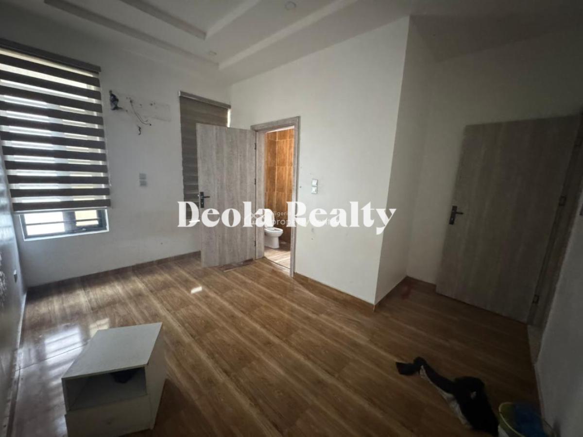 a Very Nice and Spacious 4 Bedroom Semi Detached Duplex, Off Spg Road, Ologolo, Lekki, Lagos, Semi-detached Duplex for Rent