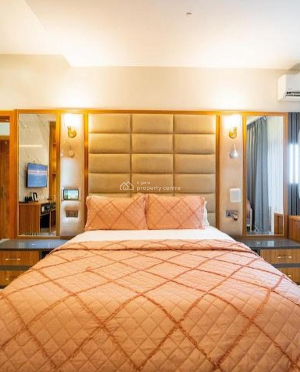 Tastefully Furnished and Serviced with 24/7 Power Supply 3 Bedroom En-suite, Ikate Elegushi, Lekki, Lagos, Flat / Apartment for Rent